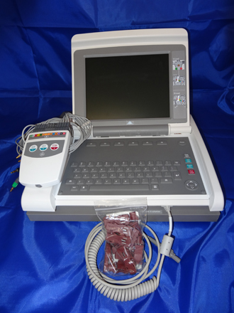 GE Marquette Mac 5000 EKG