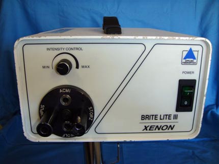 Light source Xenon Applied Fiberoptics Brite Lite lll