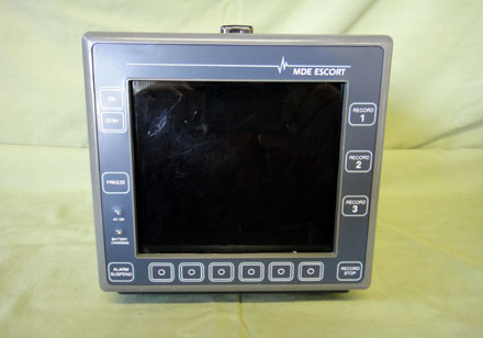 MDE-Escort-ECG-monitor-with-NIBP-SP02-TEMP-PRINTER